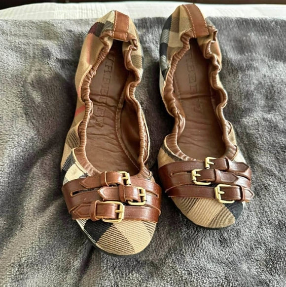 Burberry Shoes - Burberry Women's Plaid Flats with Brown Accents